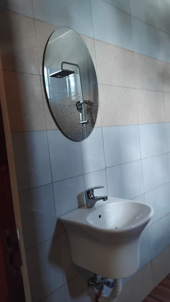 Pacha Comfort Room - Image 5